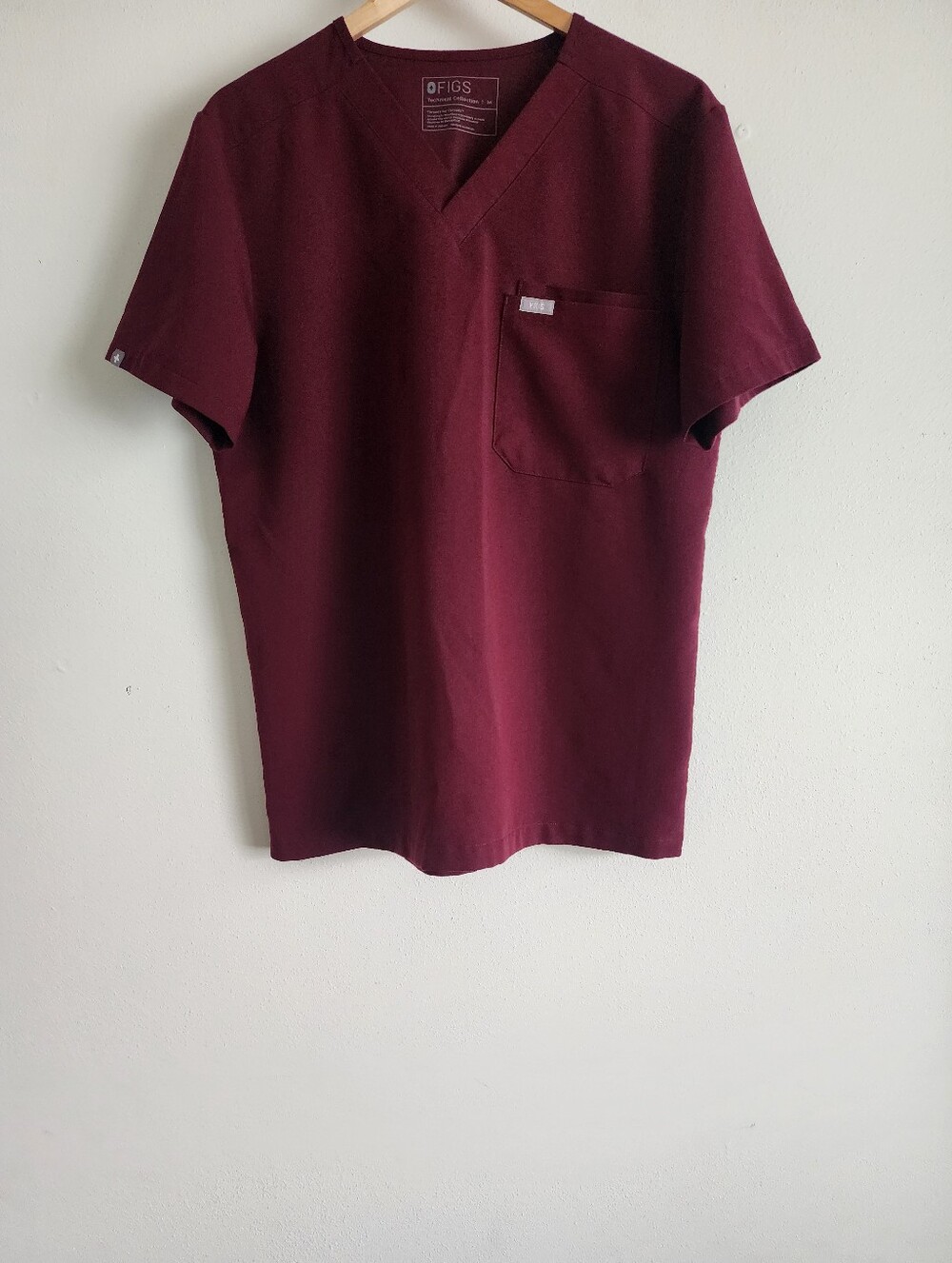 Figs Set Burgundy Mens Leon Scrub Top & Cairo Straught Leg Scrub Pant Size Med - Picture 3 of 16
